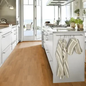 Parchet triplu stratificat Kahrs Stejar Pima, 2423 x 200 x 13 mm